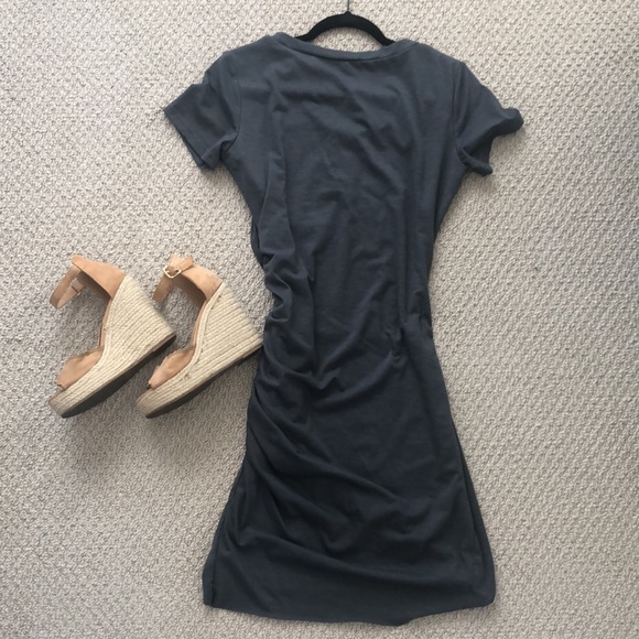 Gray dress - Picture 5 of 5